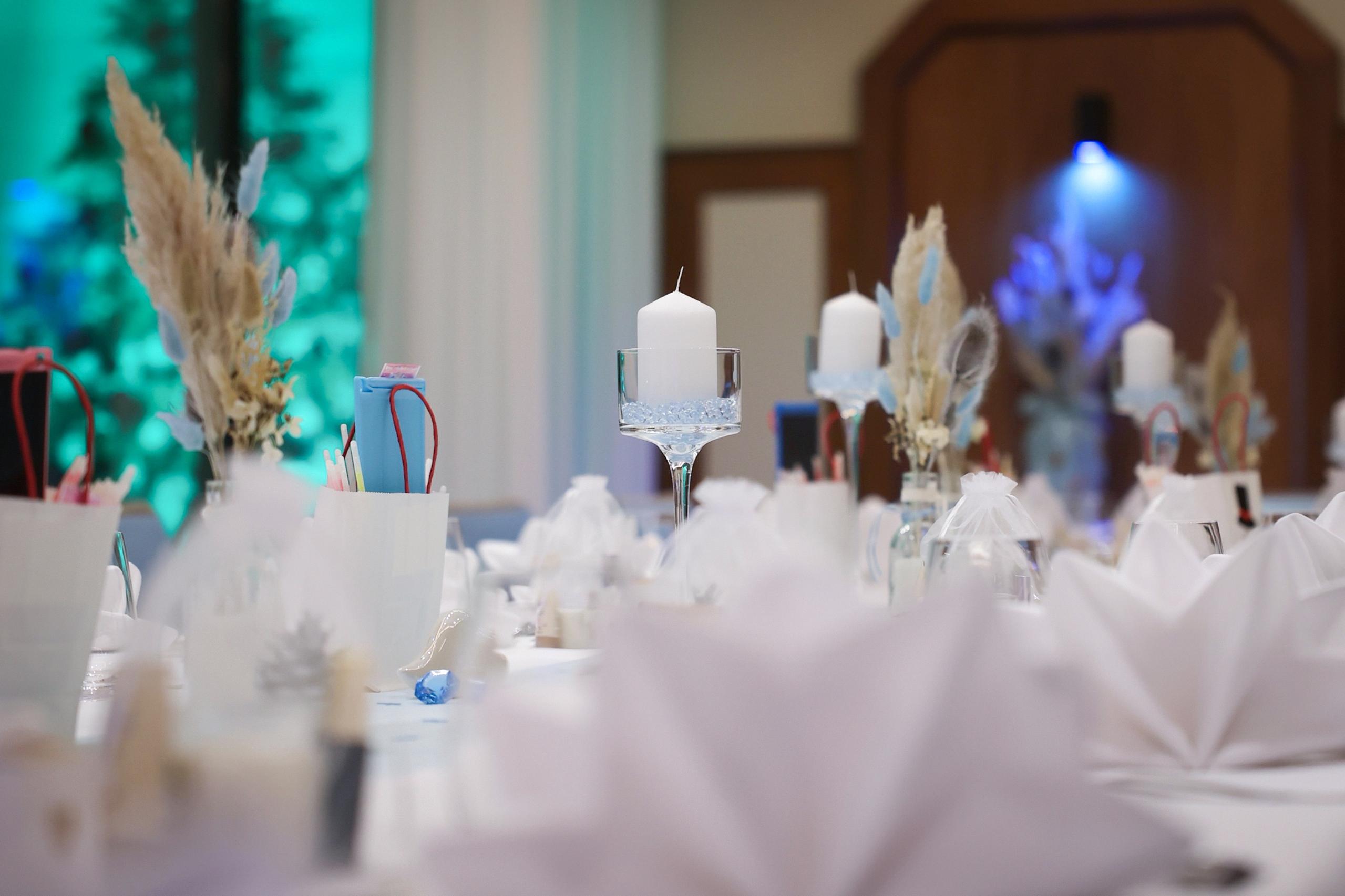 winterliche Hochzeit im Hotel Berghof Almendorf